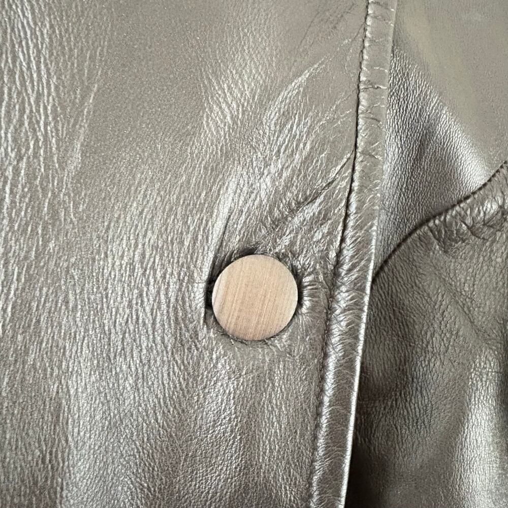 Vintage Brown Leather Hooded Fur Trim Coat Belted Size 16 Wooden Buttons - Picture 5 of 10
